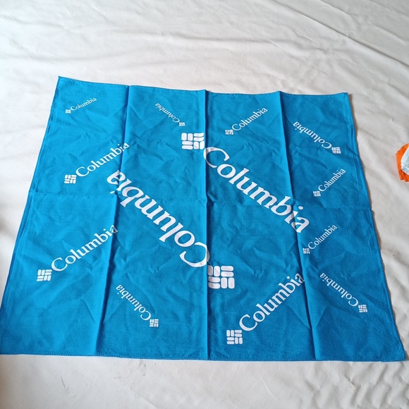 Columbia - Picture 2 of 3